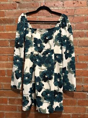 Abercrombie & Fitch Green and Cream Floral Dress